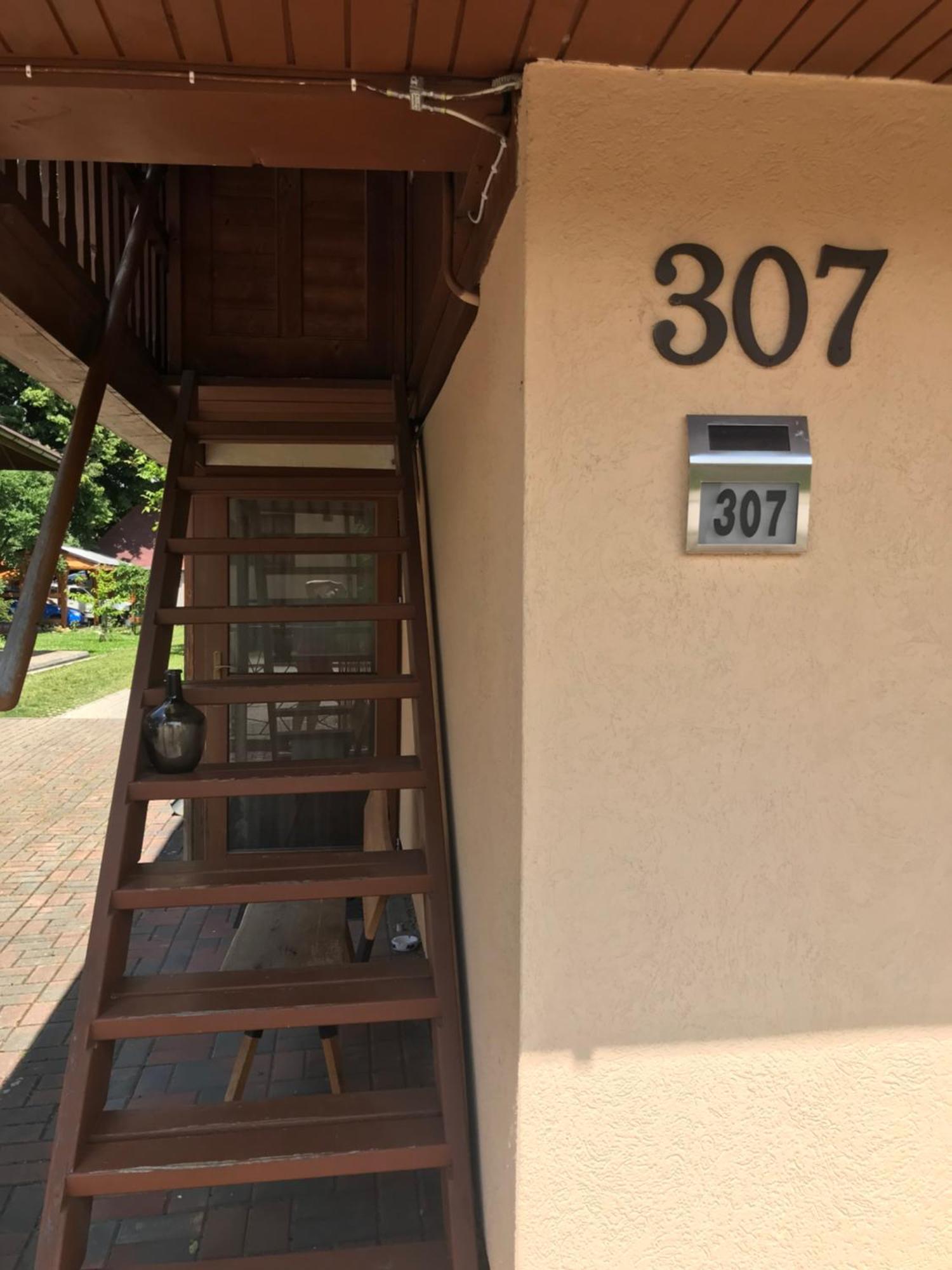 Ferienwohnung Privat 307 Bešeňová Exterior foto